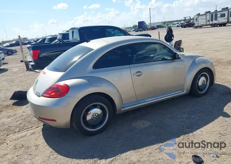2012 Volkswagen Beetle 2.5L from USA, damaged, VIN 3VWJX7AT9CM663969